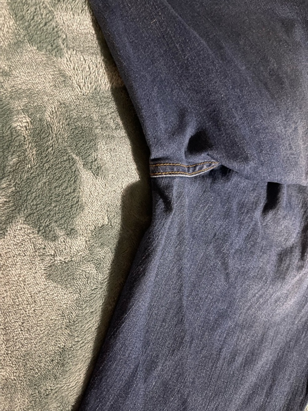 SHEIN Dark Blue Skinny Jeans with Subtle Fade. MAKE AN OFFER - Picture 5 of 5